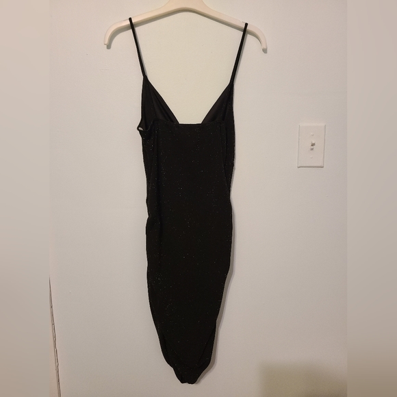 SOLD ⚡️Sparkly black dress - Picture 3 of 3